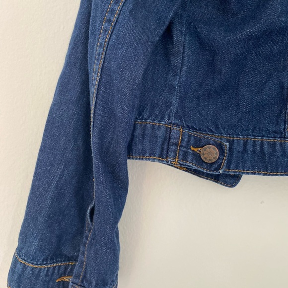 Next Jeans Cropped Denim Jacket in Size Large - Picture 5 of 7